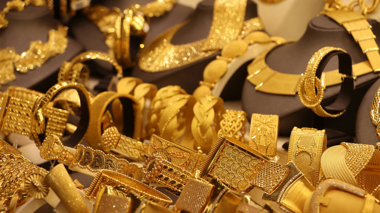 Pari Gold
